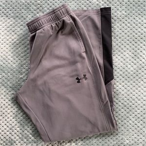Under Armour brawler athletic pants.